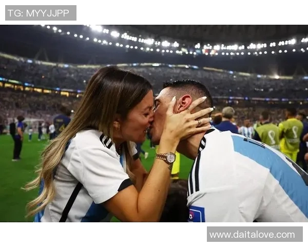 利马足球明星的传奇故事与辉煌成就揭秘